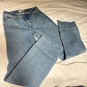 NWOT Abercrombie Curve Love Low Rise Baggy Jean